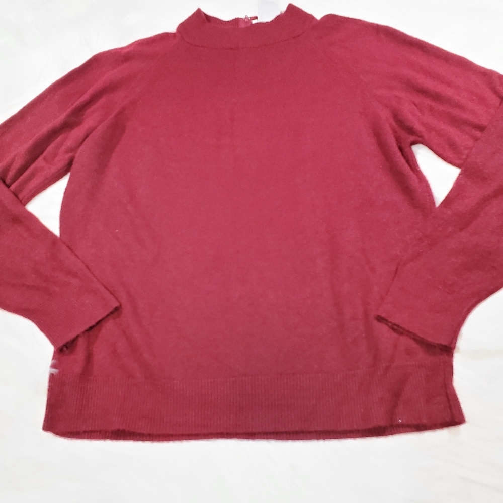 Designer's Original's sweatshirt size S